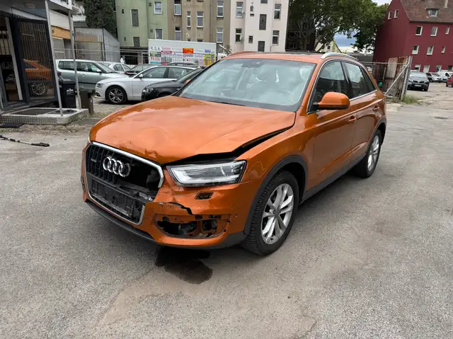 Audi Q3 Quattro TDI AHK Pano S-tronic Leder Scheckheft TOP