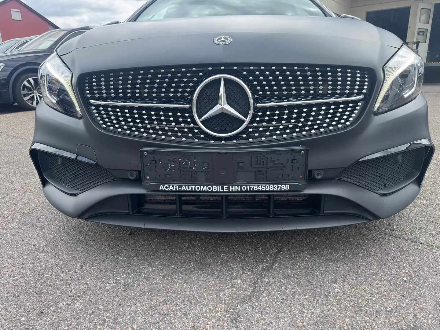 Mercedes-Benz A 200 A 200 AMG LINE SCHWARZMATT FOLIERT PDC TEILLEDER Grigio - 2