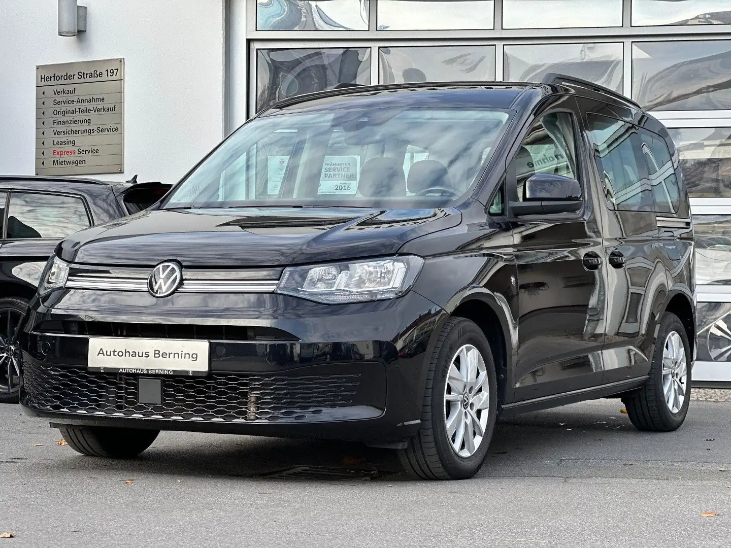 Volkswagen Caddy CADDY LIFE 1.5TSI TEMPOMAT PDC KLIMA 5-SITZER Negro - 2