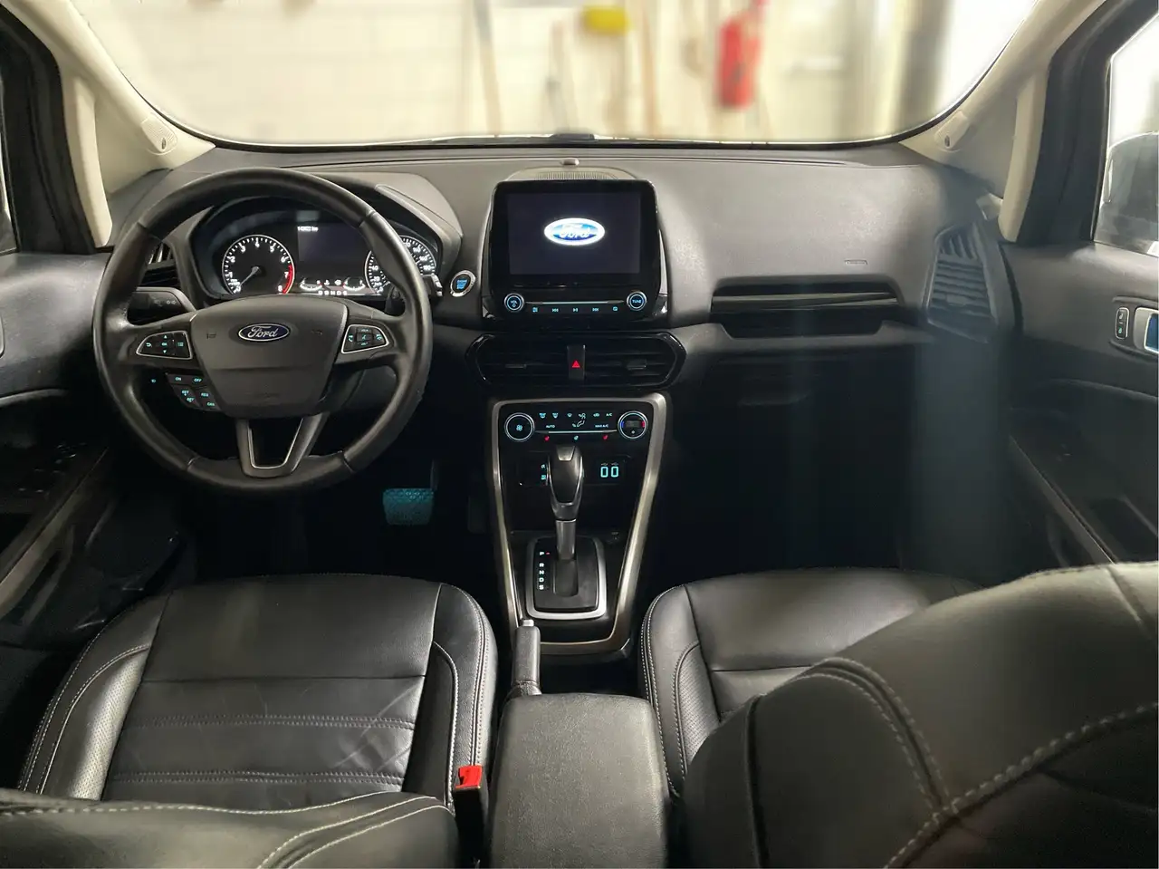 Ford EcoSport снимка Ford EcoSport