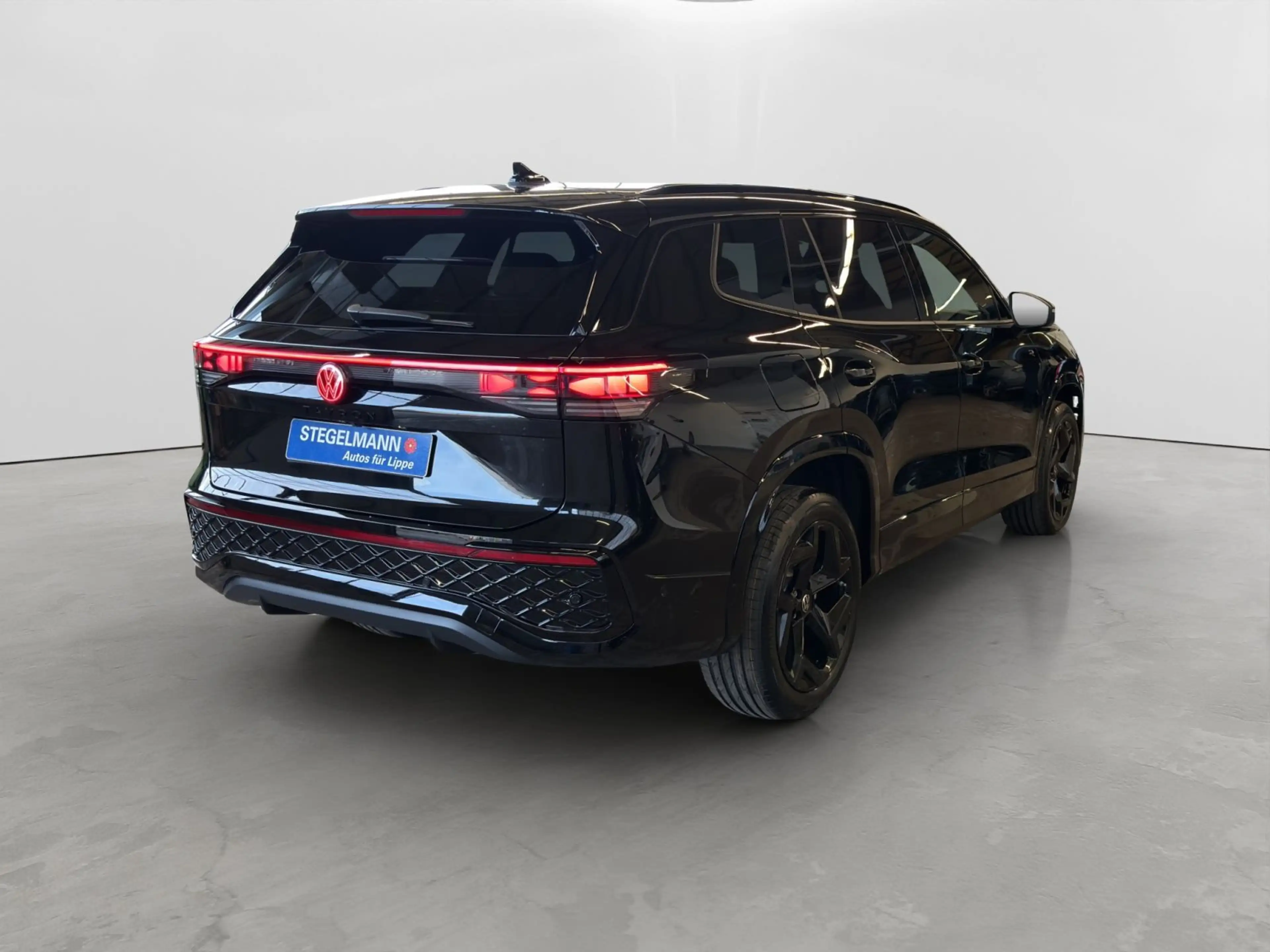 Volkswagen Tayron 2,0 l TDI 7-Gang-DSG R-Line — photo 6