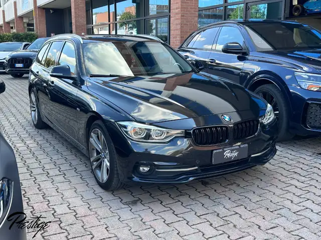 BMW 318 d Touring Sport