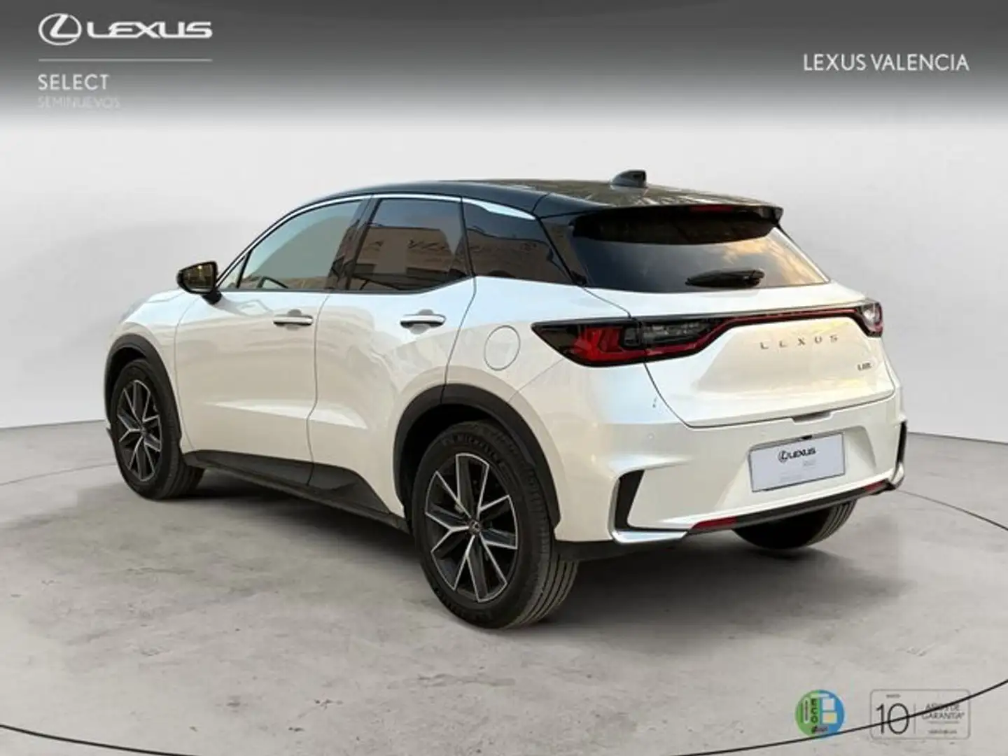 Lexus LBX EMOTION+ Weiß - 2