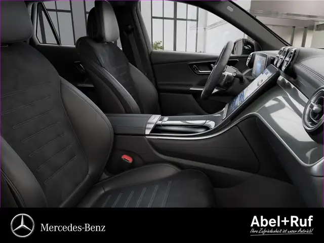Mercedes-Benz GLC view 8