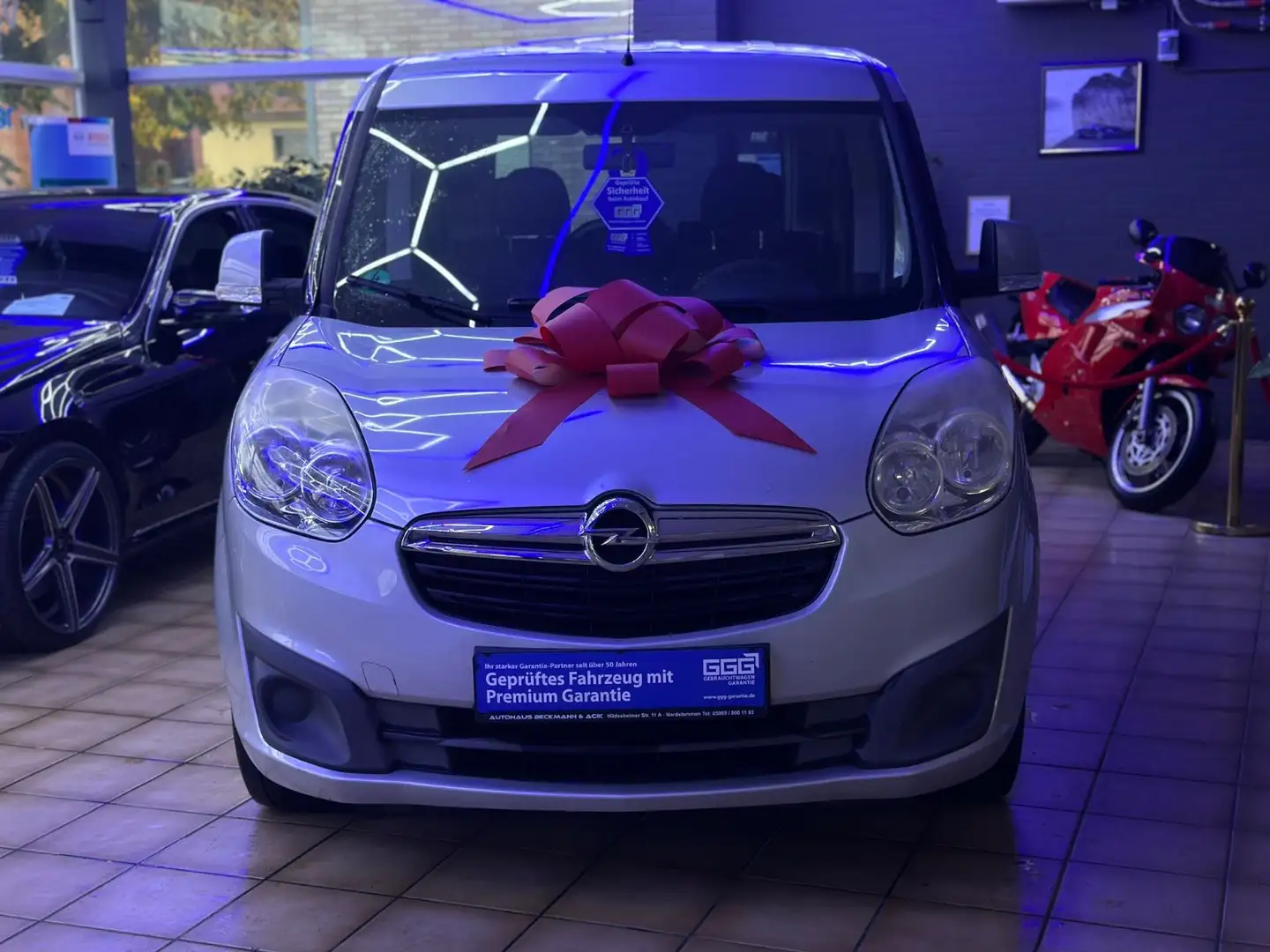 Opel Combo D Edition L1H1*HU/AU*AHK*KLIMA*SCHIEBETÜR* - 2