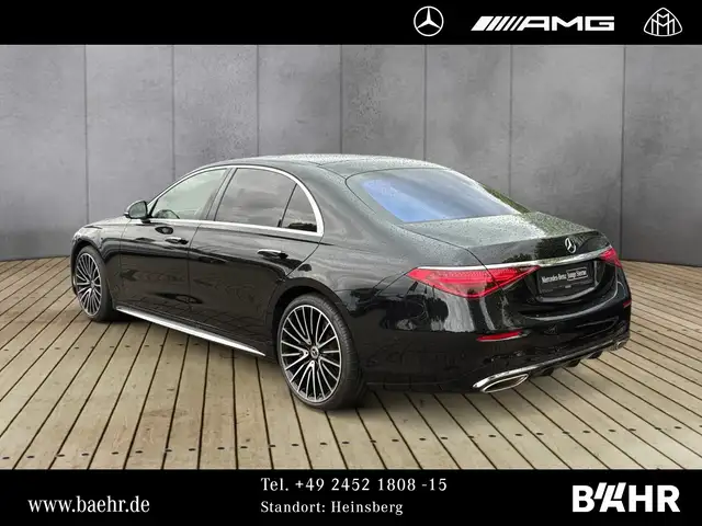 Mercedes-Benz S Class view 3