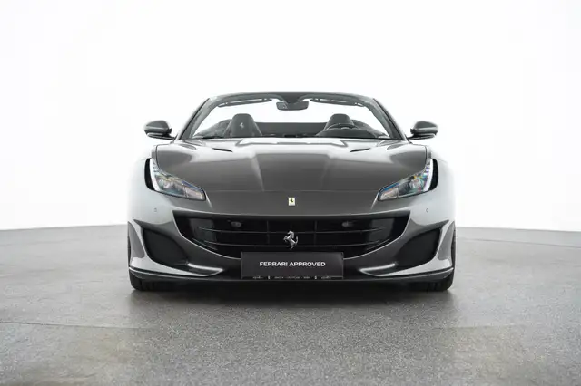 Ferrari Portofino view 2