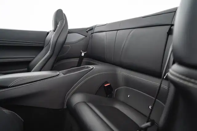 Ferrari Portofino view 14