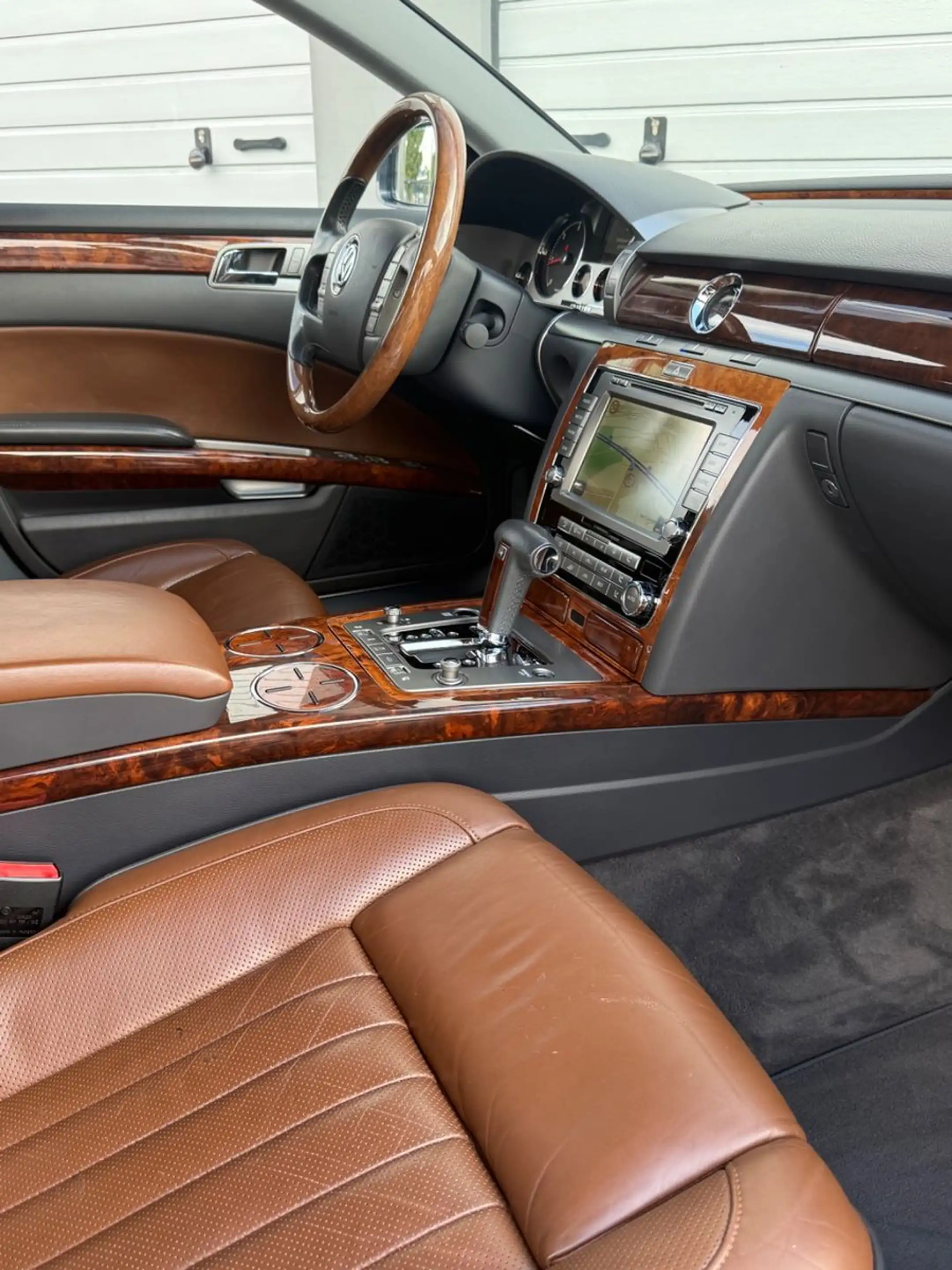 Volkswagen Phaeton 3.0 V6 TDI+Exclusive+viel investiert+TOP — photo 15