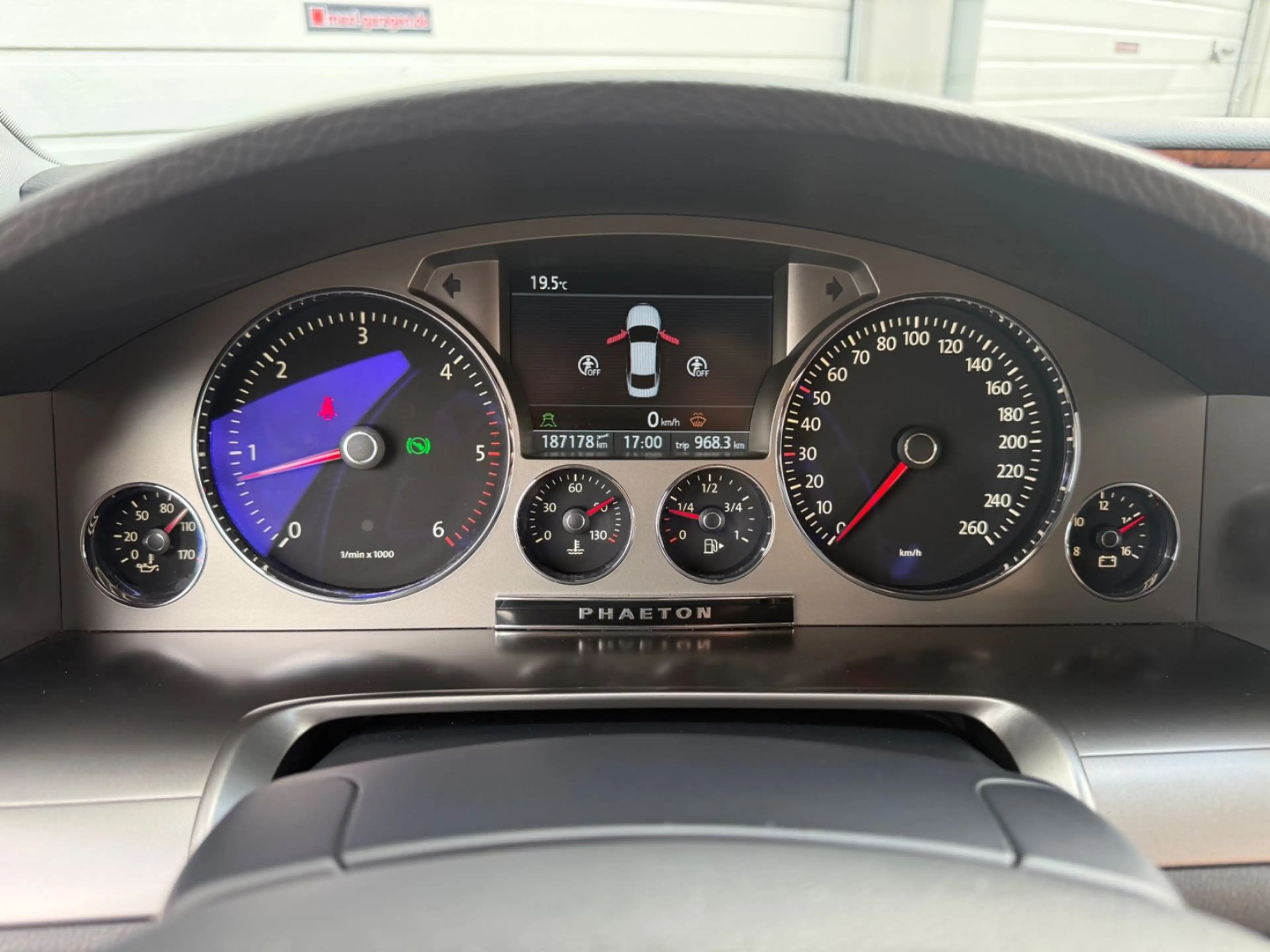 Volkswagen Phaeton 3.0 V6 TDI+Exclusive+viel investiert+TOP — photo 7