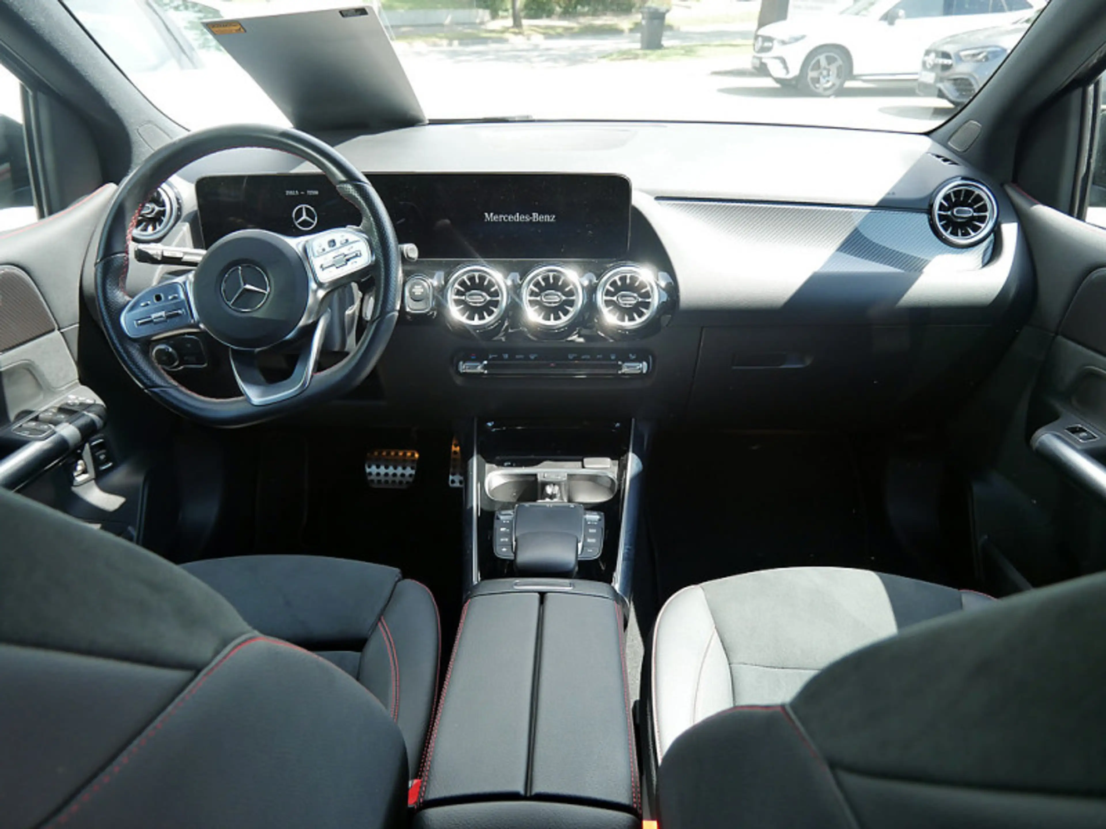 Mercedes-Benz B 250 e AMG NIGHT MULTI SPUR PDC SHZ — photo 9