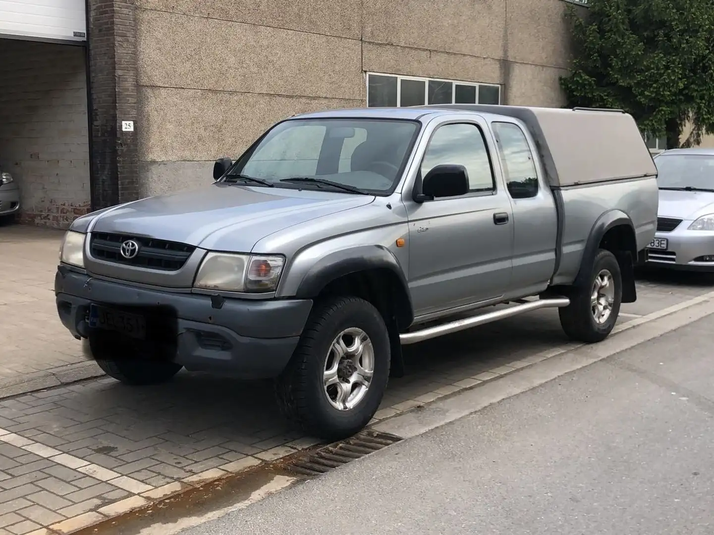 Toyota Hilux XCAB Zilver - 1