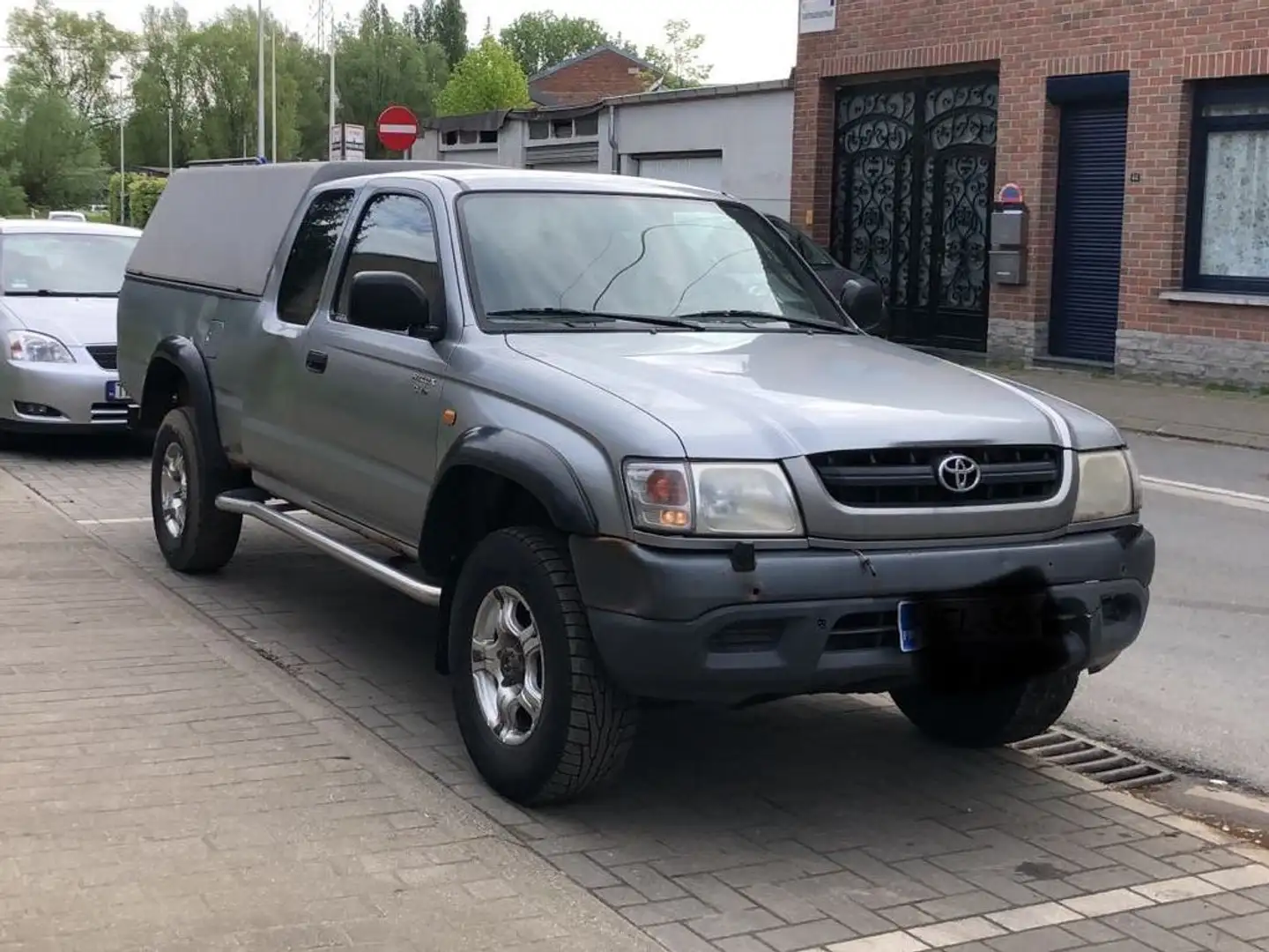 Toyota Hilux XCAB Zilver - 2