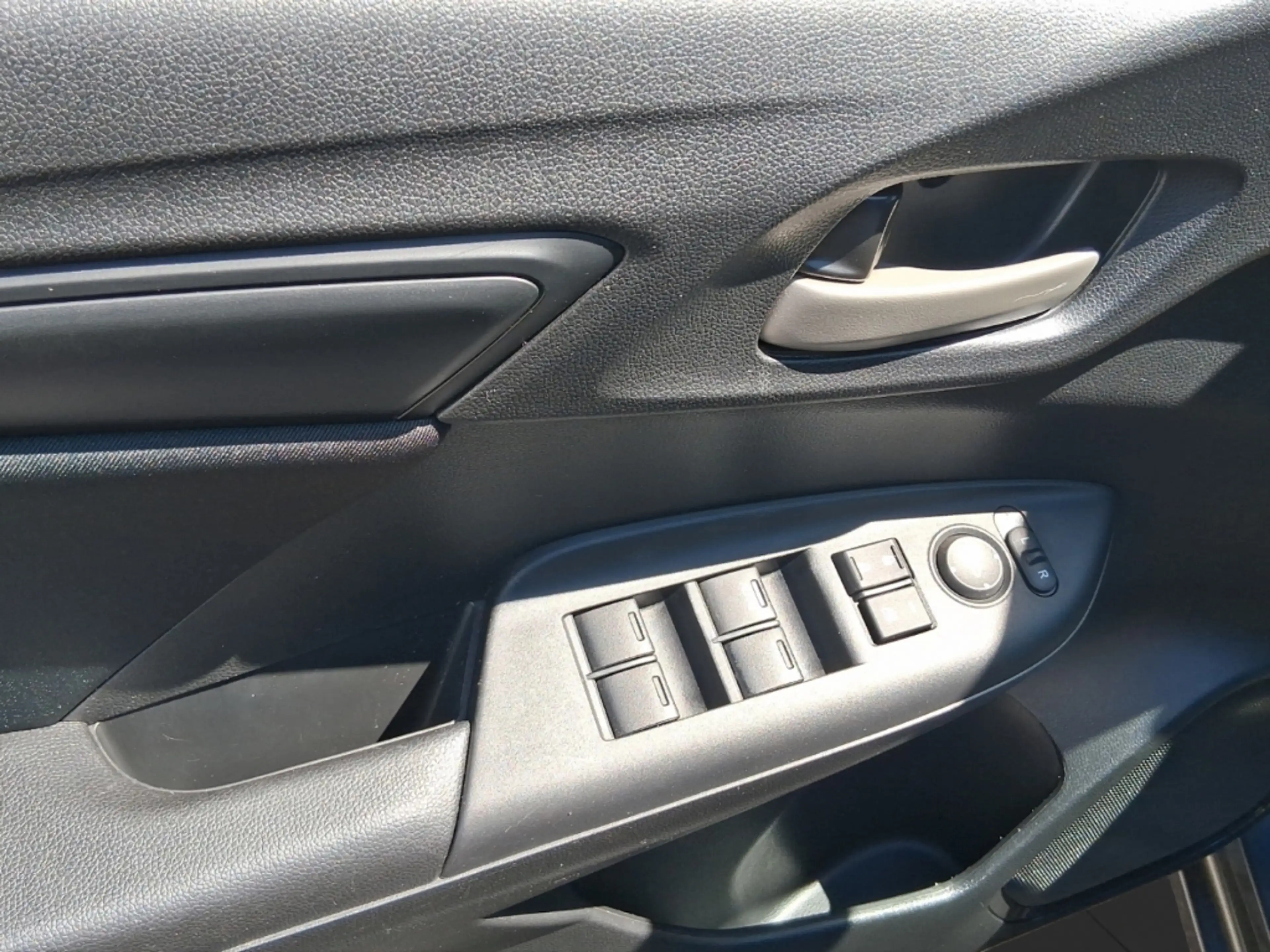 Honda Jazz Trend+SHZ+GJ-RÄDER+SCHECKHEFT !! — photo 14