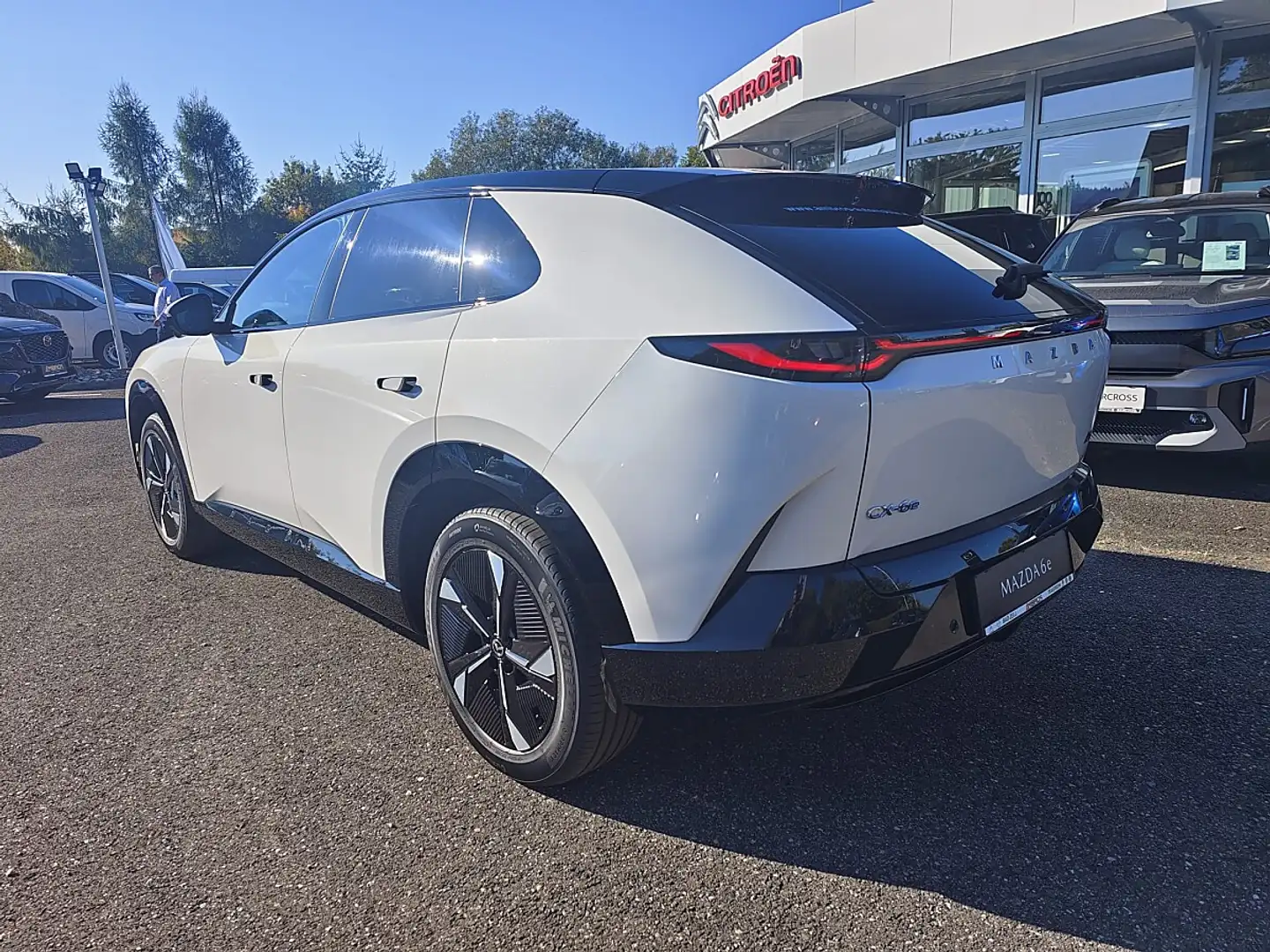 Mazda CX-6e Mazda CX-6e 78kWh Takumi LAGER-AKTION Weiß - 2