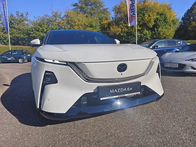 Mazda CX-6e Mazda CX-6e 78kWh Takumi LAGER-AKTION
