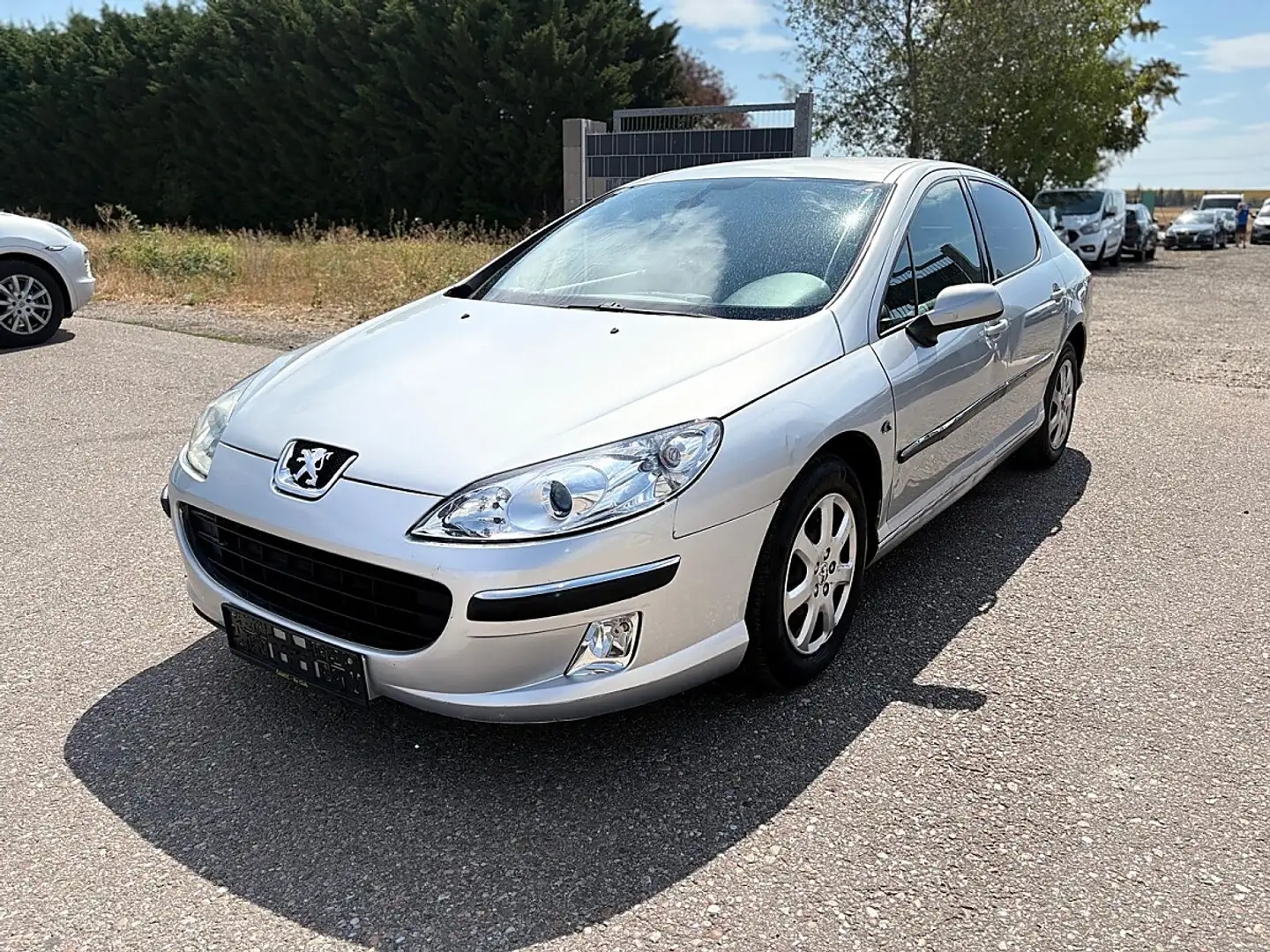 Peugeot 407 Comfort 2,0 HDI 136 (FAP) Tiptronic Silber - 1