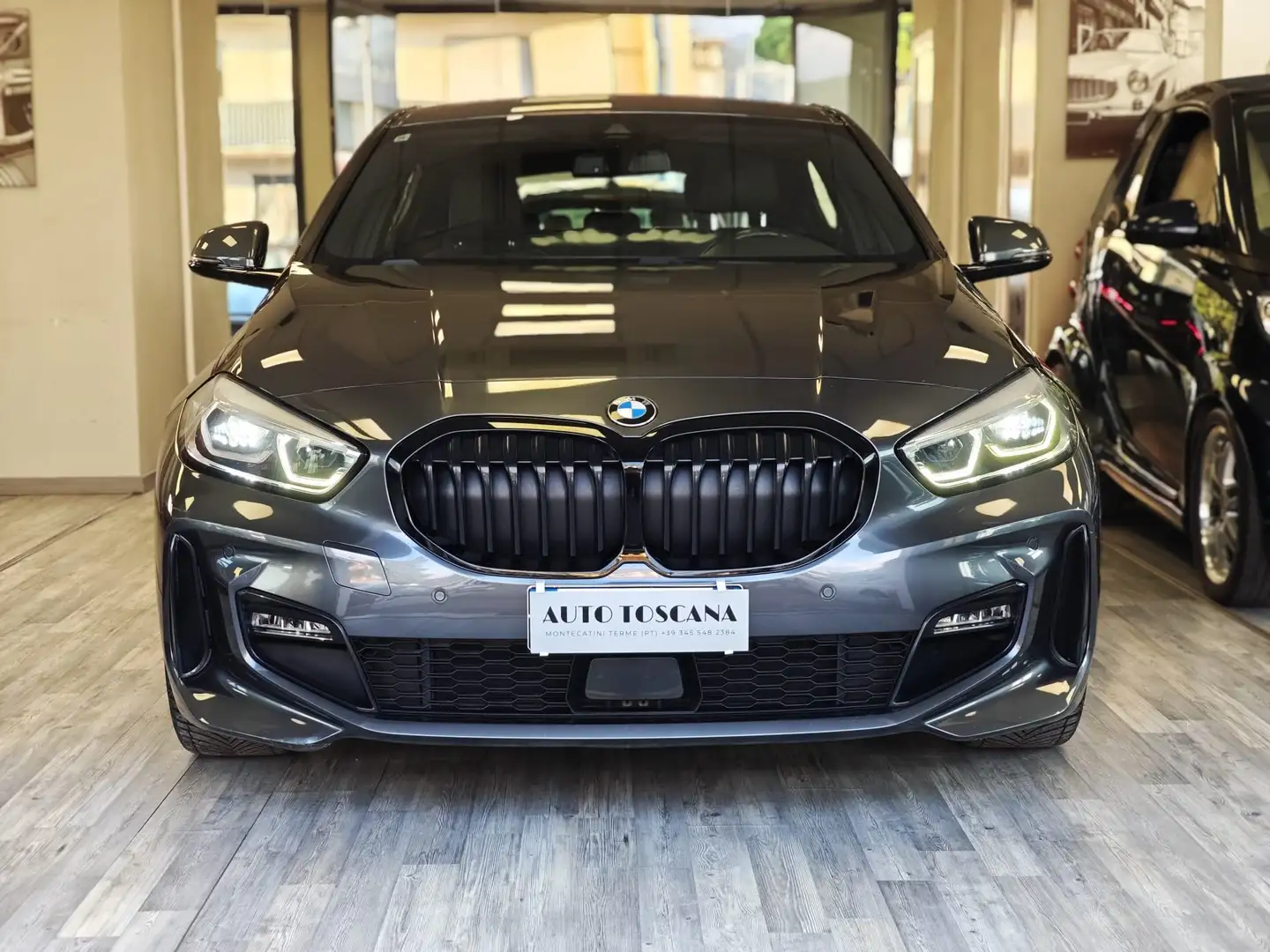 BMW 118 Serie 1 F40 118i Msport 140cv auto Grau - 1