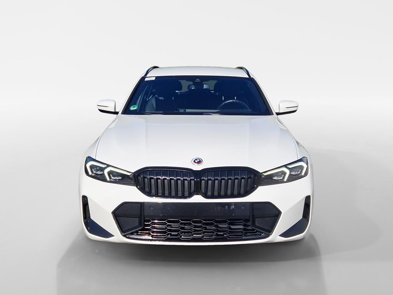 BMW 330 M Sport Pro — photo 2
