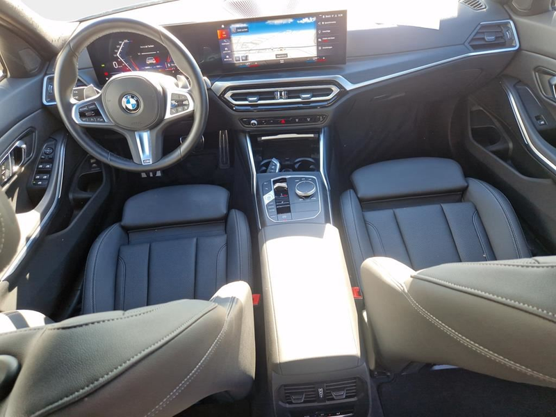 BMW 330 M Sport Pro — photo 12