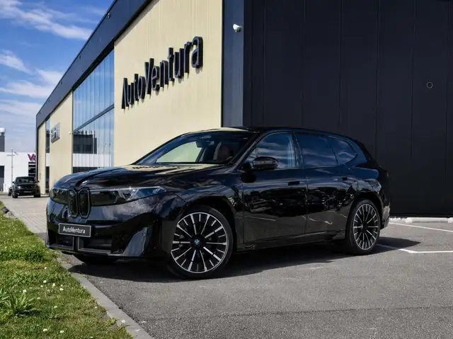 BMW iX3 50 xDrive M-sport | Trekhaak | LED | Harman Kardon