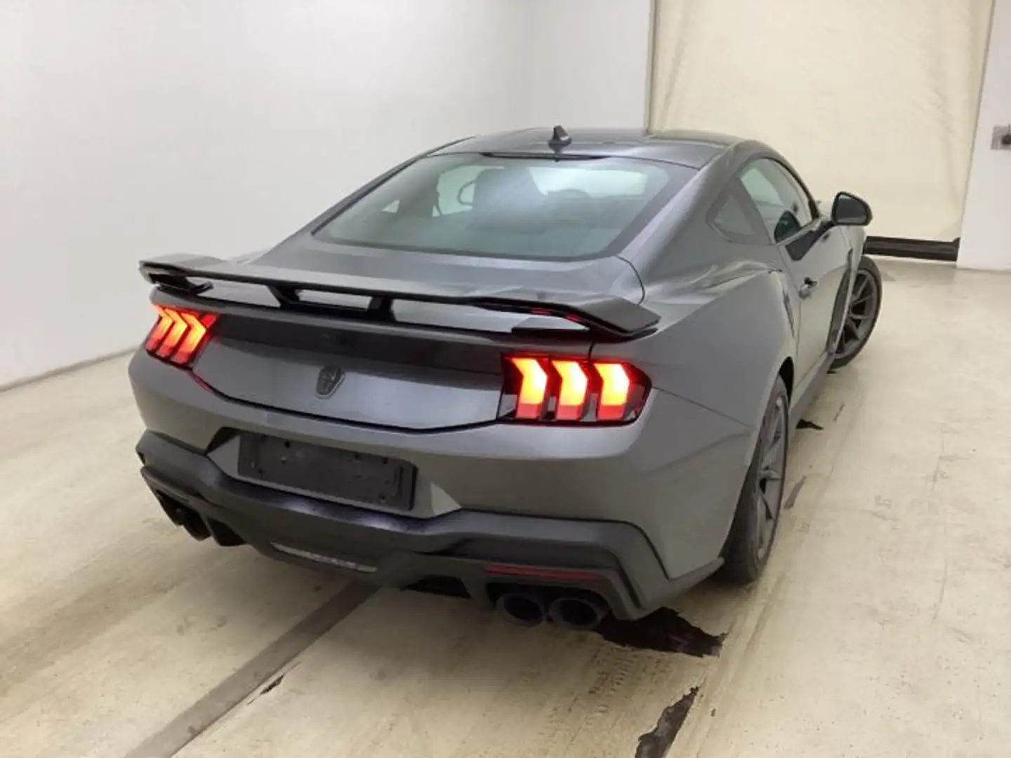 Ford Mustang 5.0L V8 DARK HORSE 4 Jahre Werksgarantie Grau - 2
