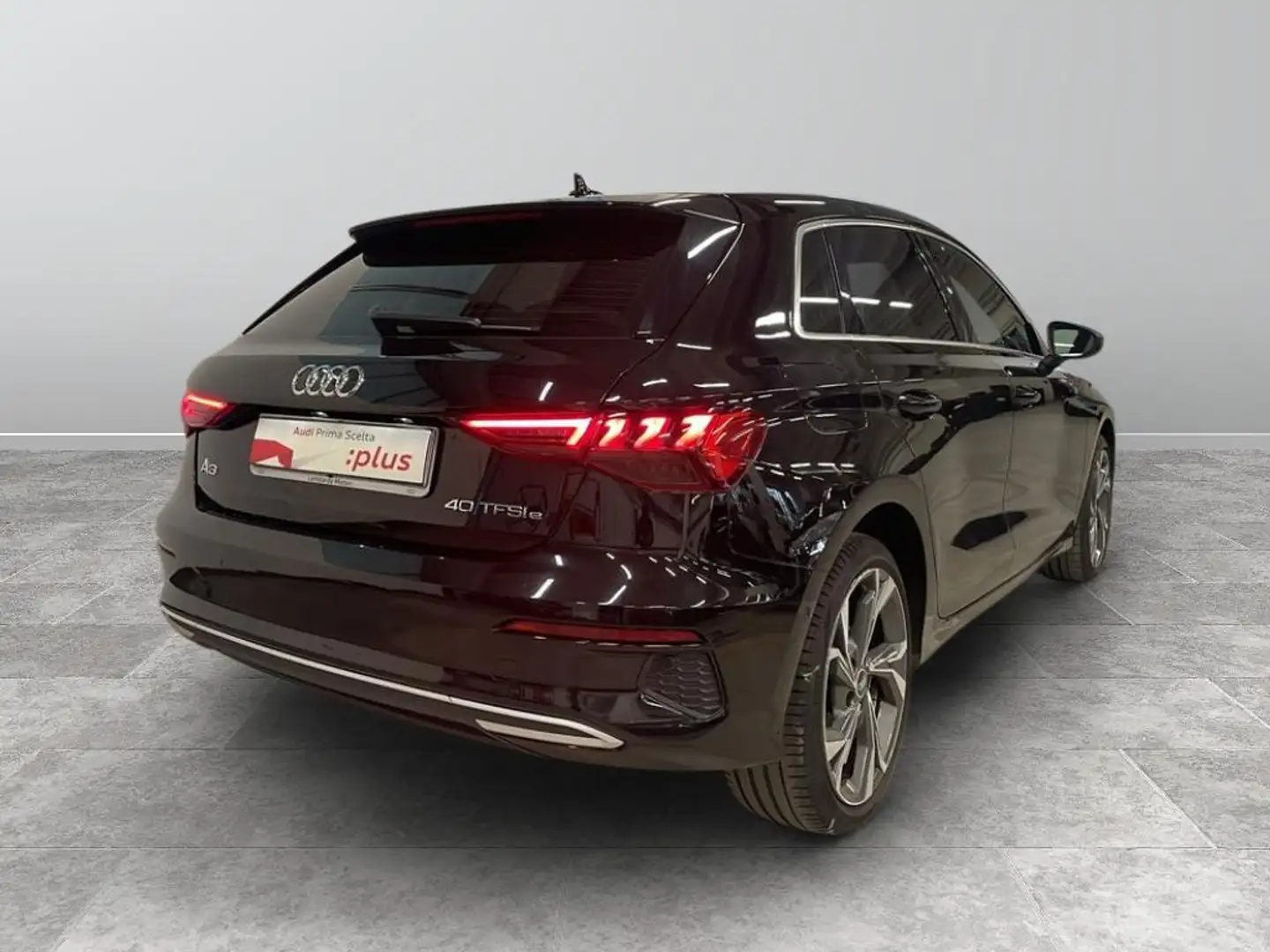 Audi A3 Sportback 40 1.4 tfsi e Business Advanced s-tronic Noir - 2