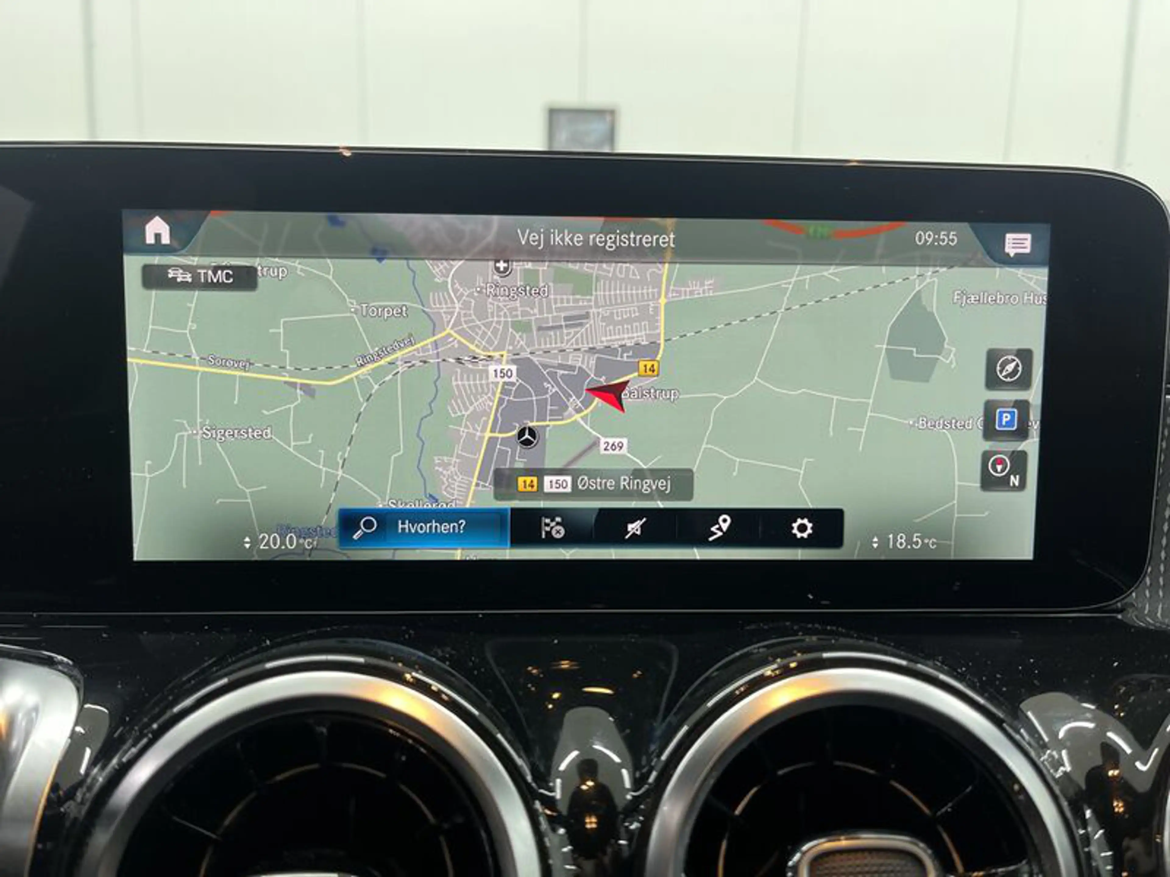 Mercedes-Benz GLB 200 GLB 200 NAVI KLIMAAUT LED RADIO TEMPO MFL SHZ VC KAMERA — photo 8
