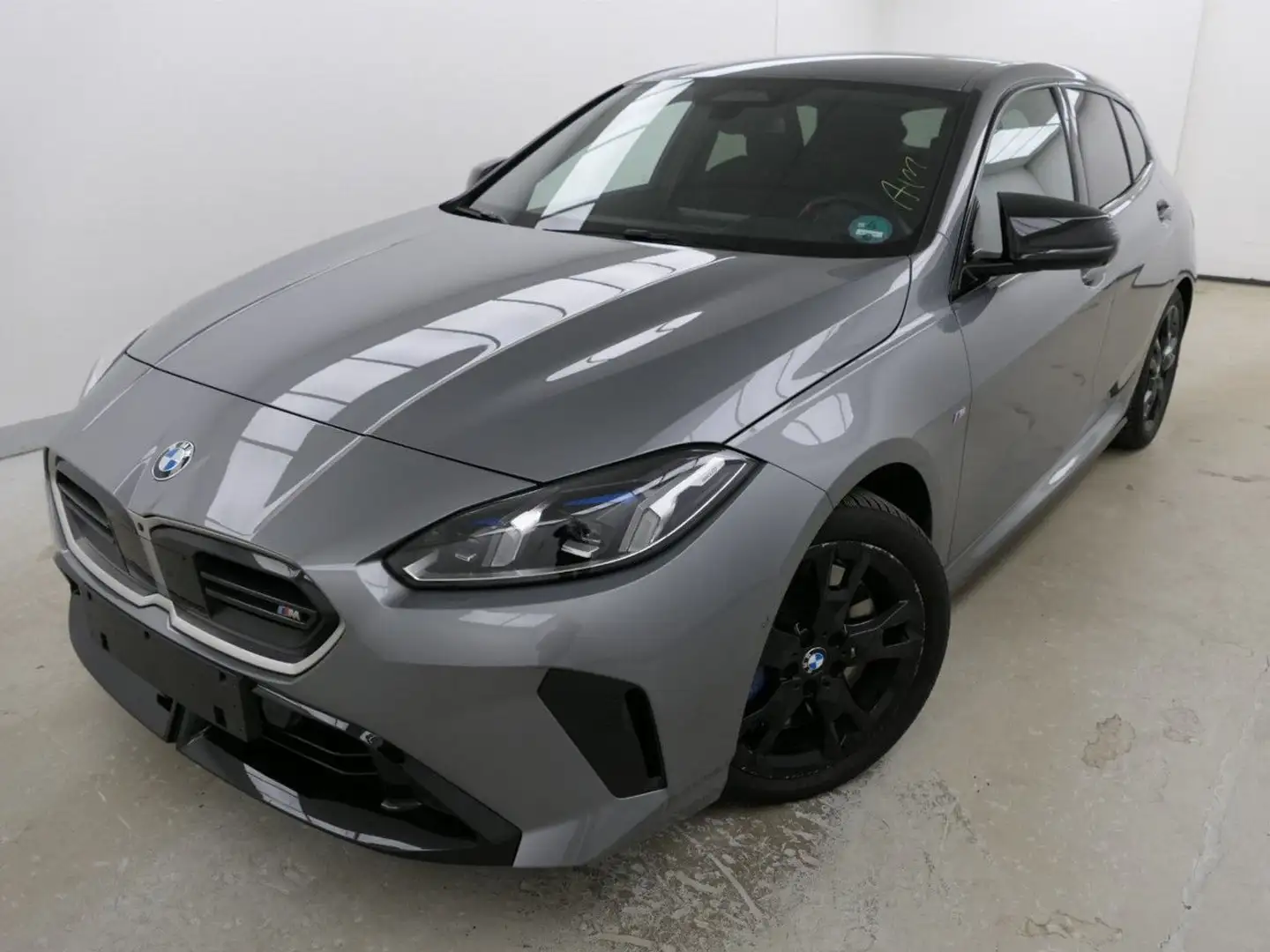 BMW 135 M xDr. SurView.HUD ACC AHK LiveProf.Ha/Ka.P+ Gri - 2