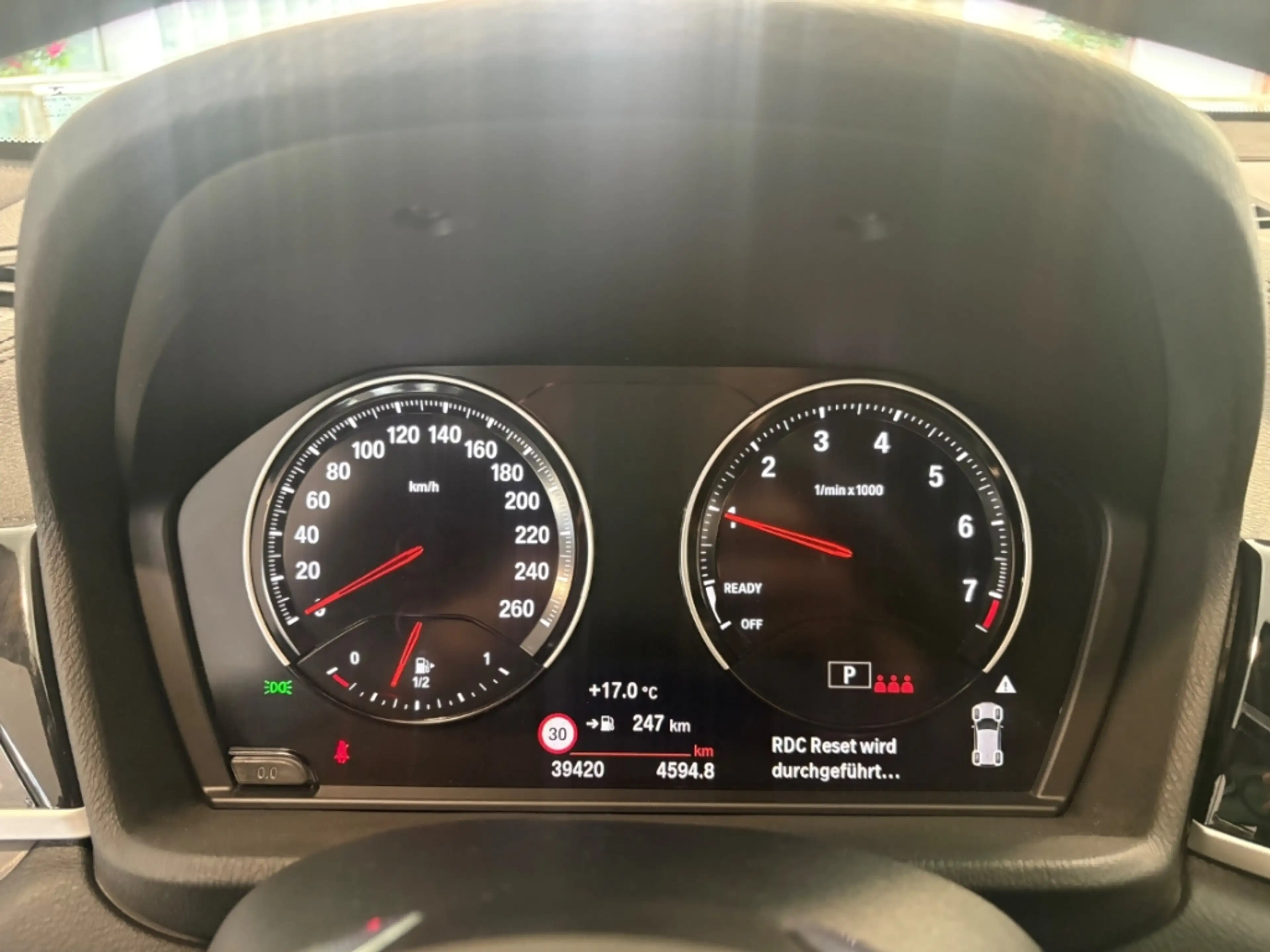 BMW X2 sDrive18i Navi LED El. Heckklappe Mehrzonenklima 2 — photo 14
