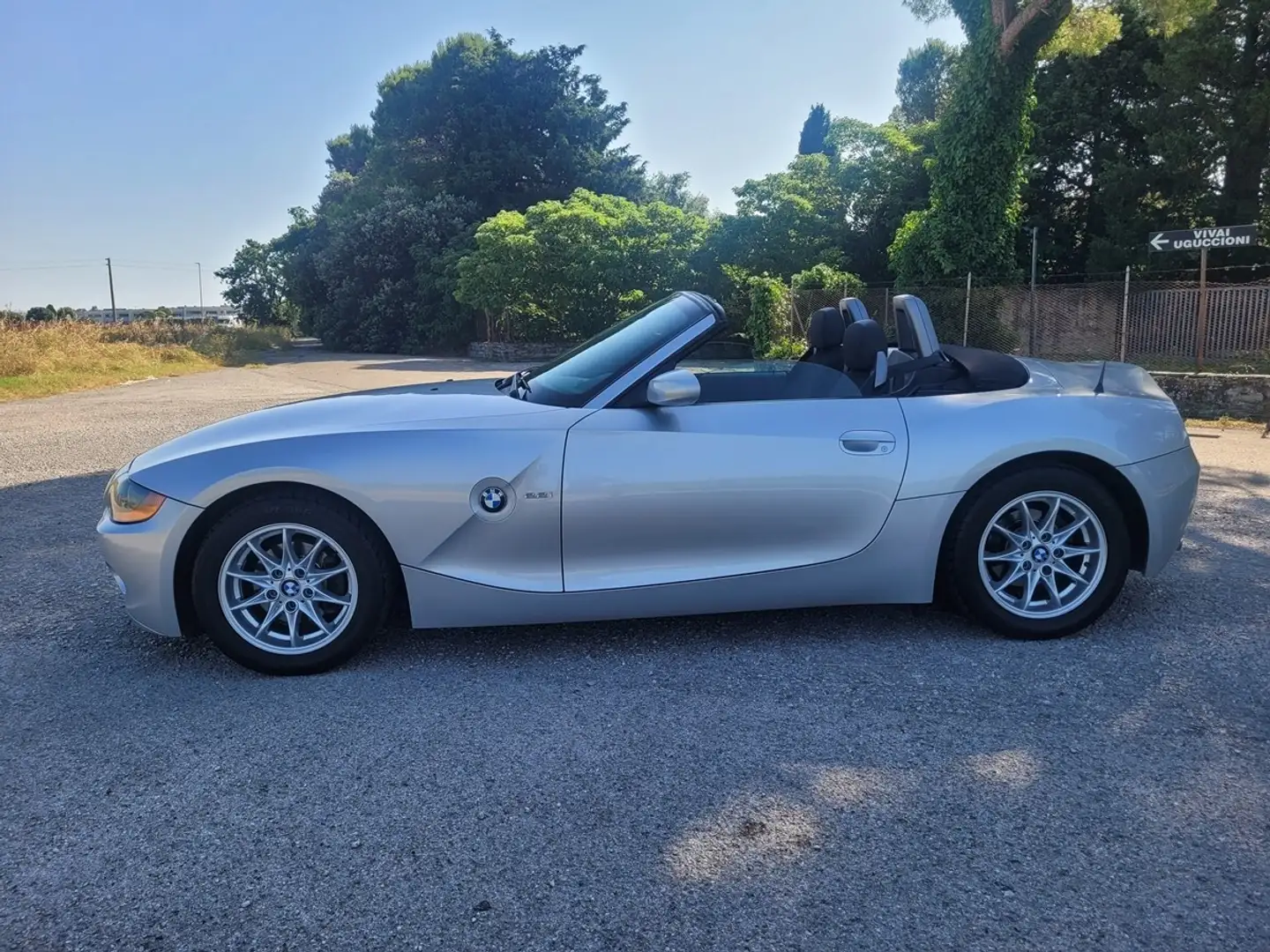 BMW Z4 2.2i cat Roadster - GPL Argento - 2