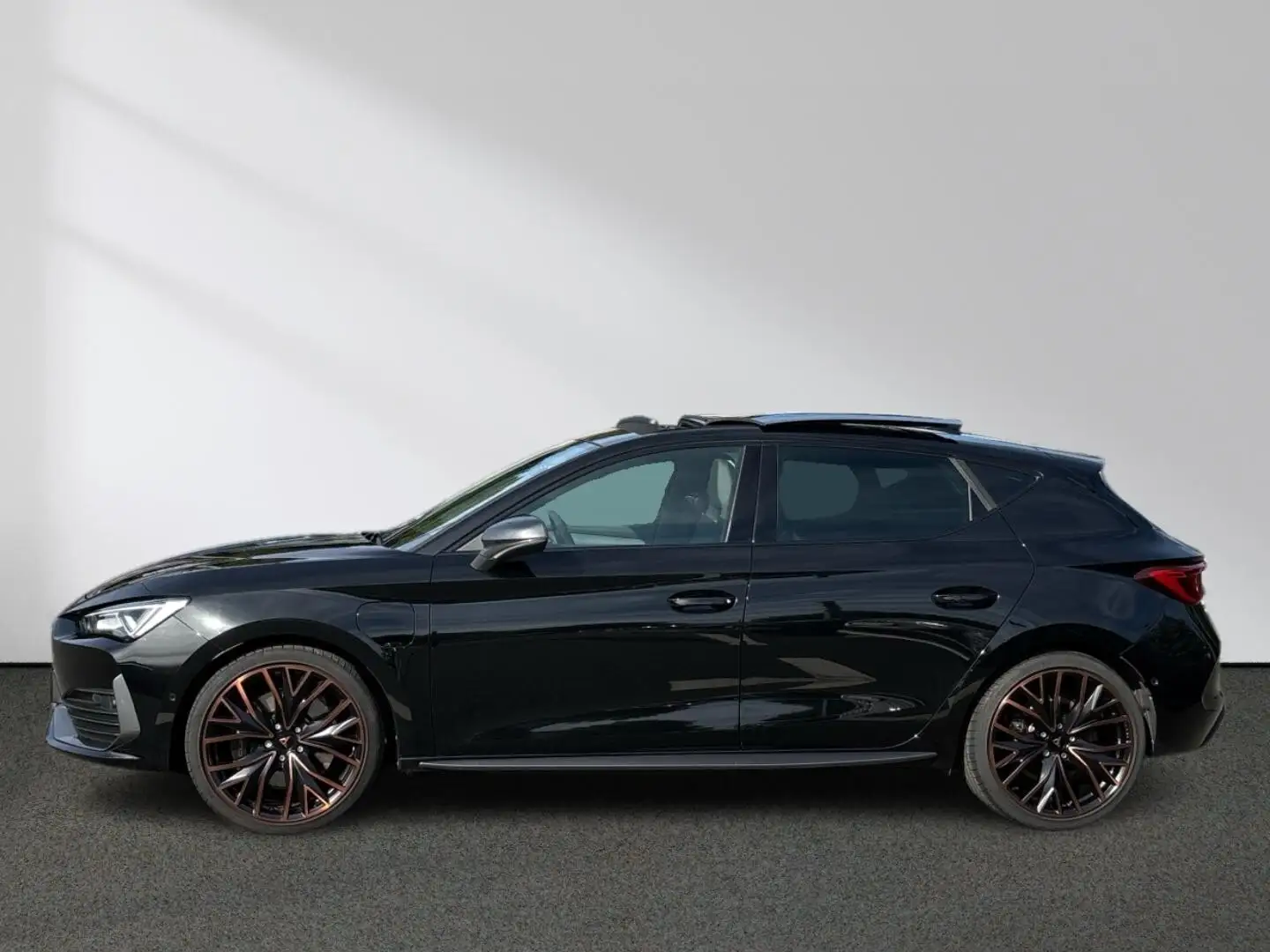 CUPRA Leon 1.4 eHybrid DSG CarPlay LED Pano Noir - 2