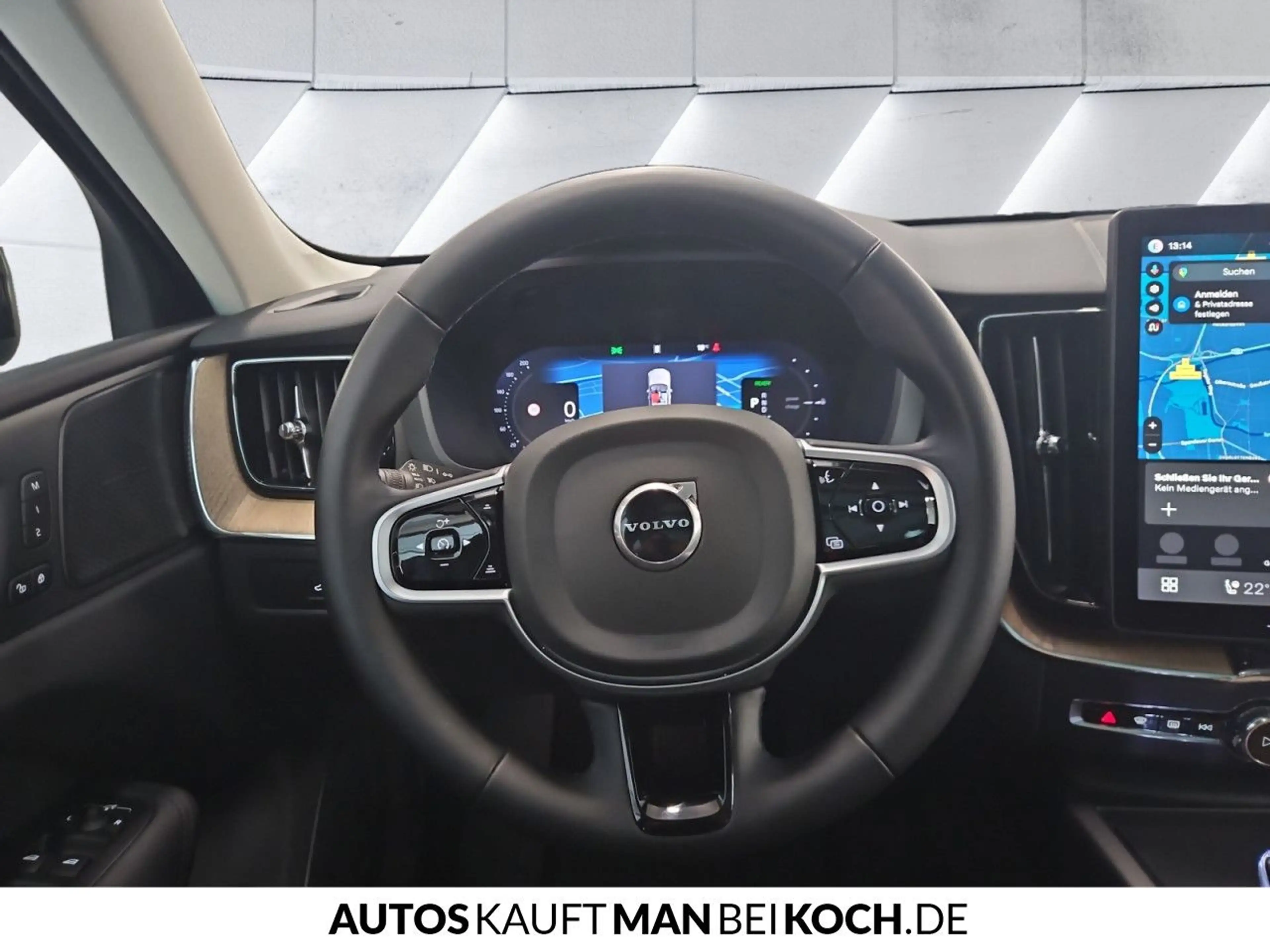 Volvo XC60 T6 AWD B Plus Dark ACC BLIS HUD PANO AHK — photo 9