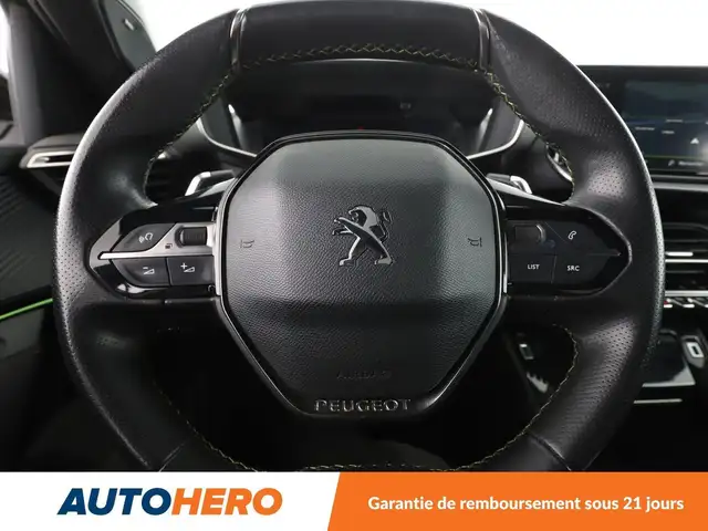 Peugeot 2008 view 17