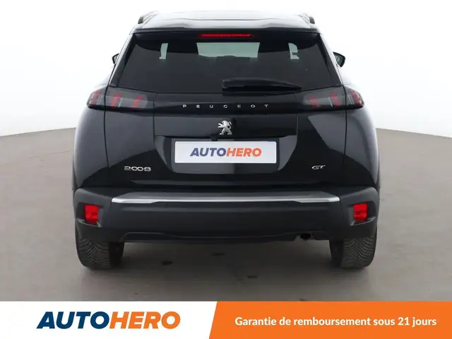 Peugeot 2008 view 5