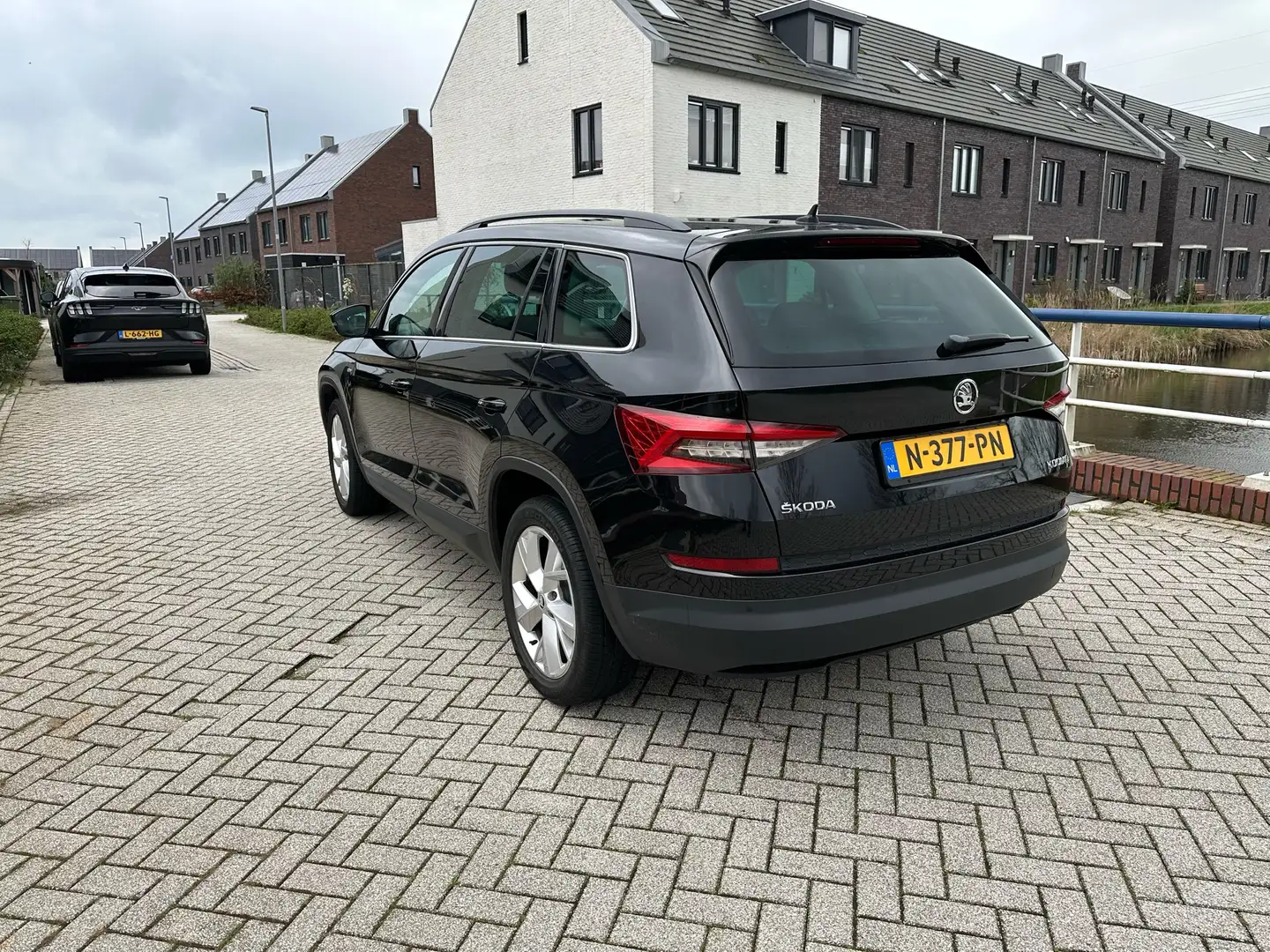 Skoda Kodiaq 1.5 TSI Style Negru - 2