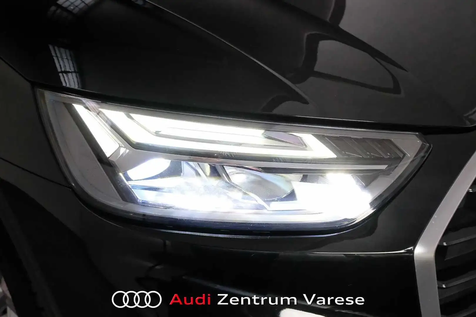 Audi Q5 40 TDI 204CV Quattro Stronic MHEV Advanced Nero - 2