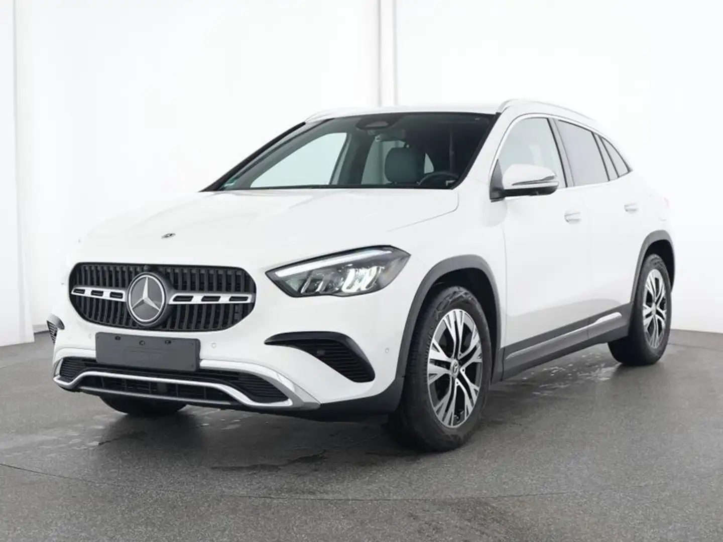 Mercedes-Benz GLA 200 PROG ADV,AHK,DISTR,360,STANDH,MEMORY Weiß - 1