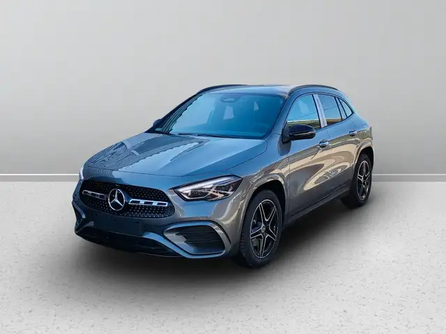 Mercedes-Benz GLA 200 d automatic