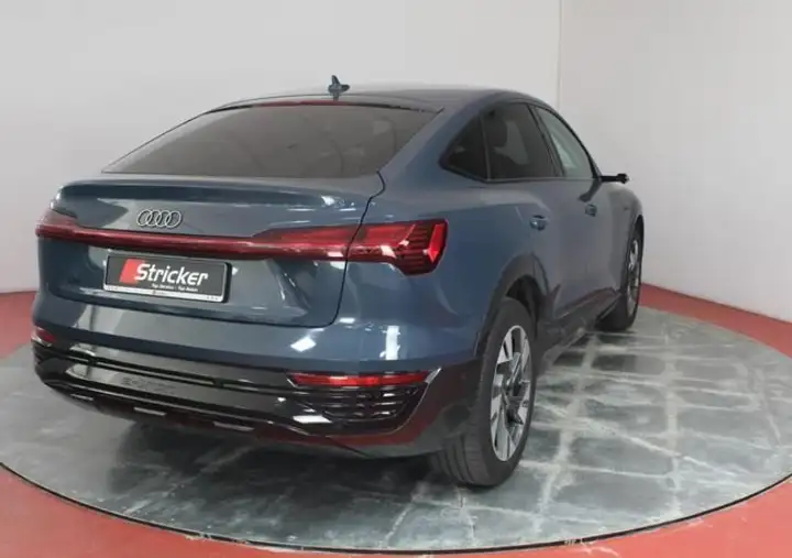 Audi e-tron 2023, foto 2