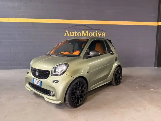 smart forTwo Fortwo III 2015 Cabrio Cabrio 0.9 t Brabus Xclusive 109cv twinamic