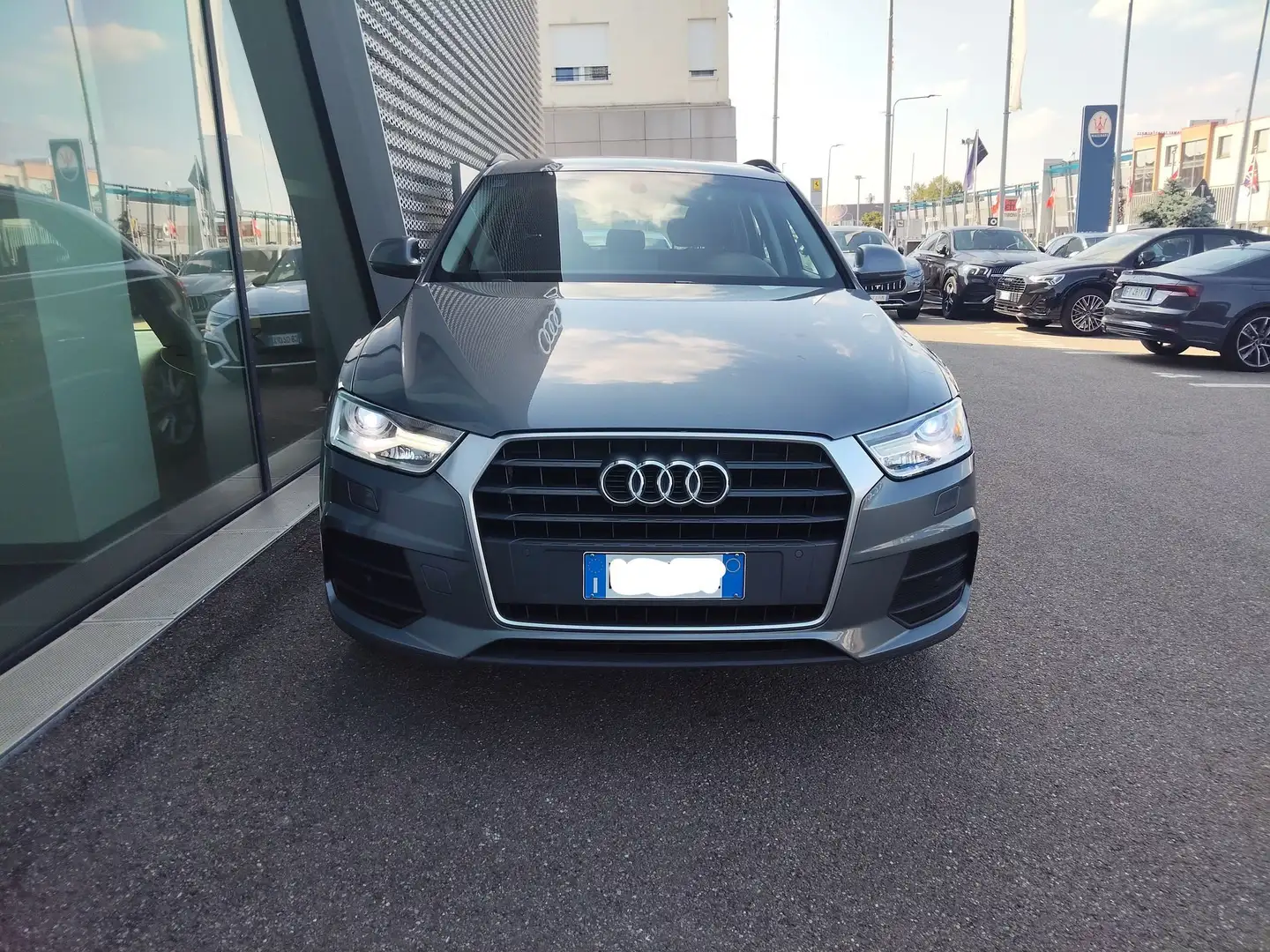 Audi Q3 Q3 2.0 TDI 150 CV S tronic Business Gris - 2