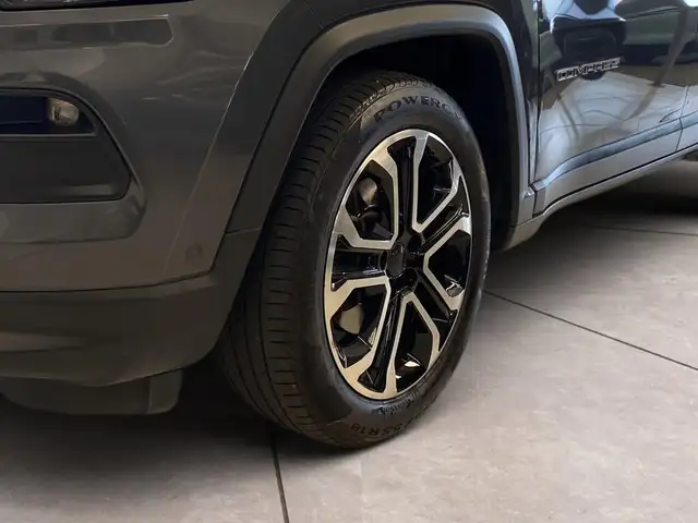 Jeep Compass view 15