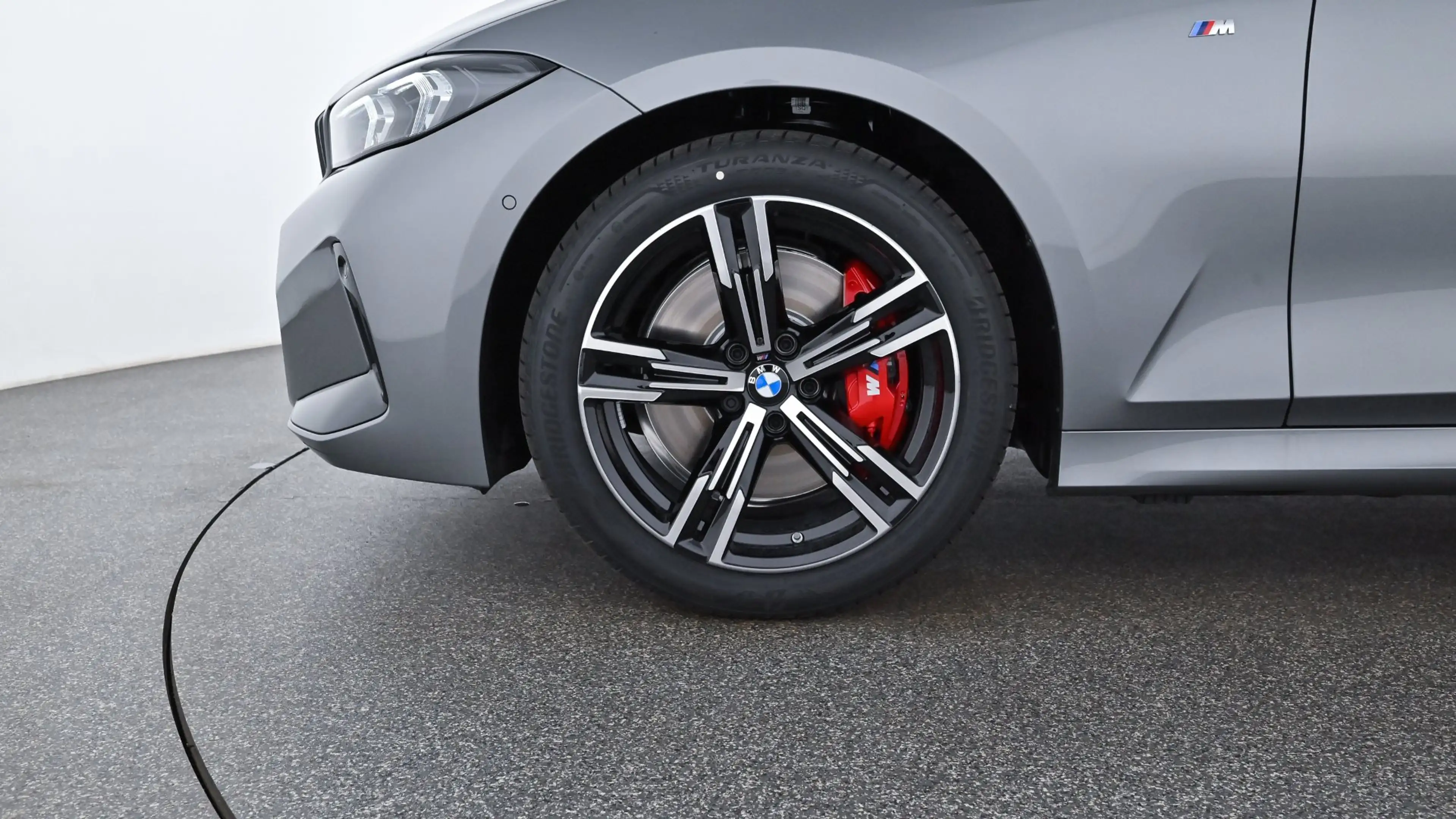 BMW 318 i — photo 15