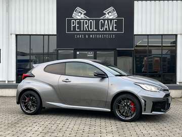 GR-FOUR Automaat - Premium Pack + Forged Wheels