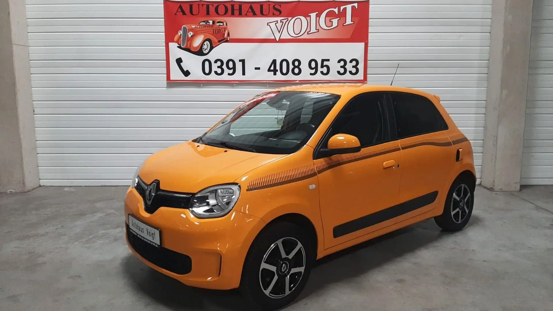 Renault Twingo Limited Amarillo - 1