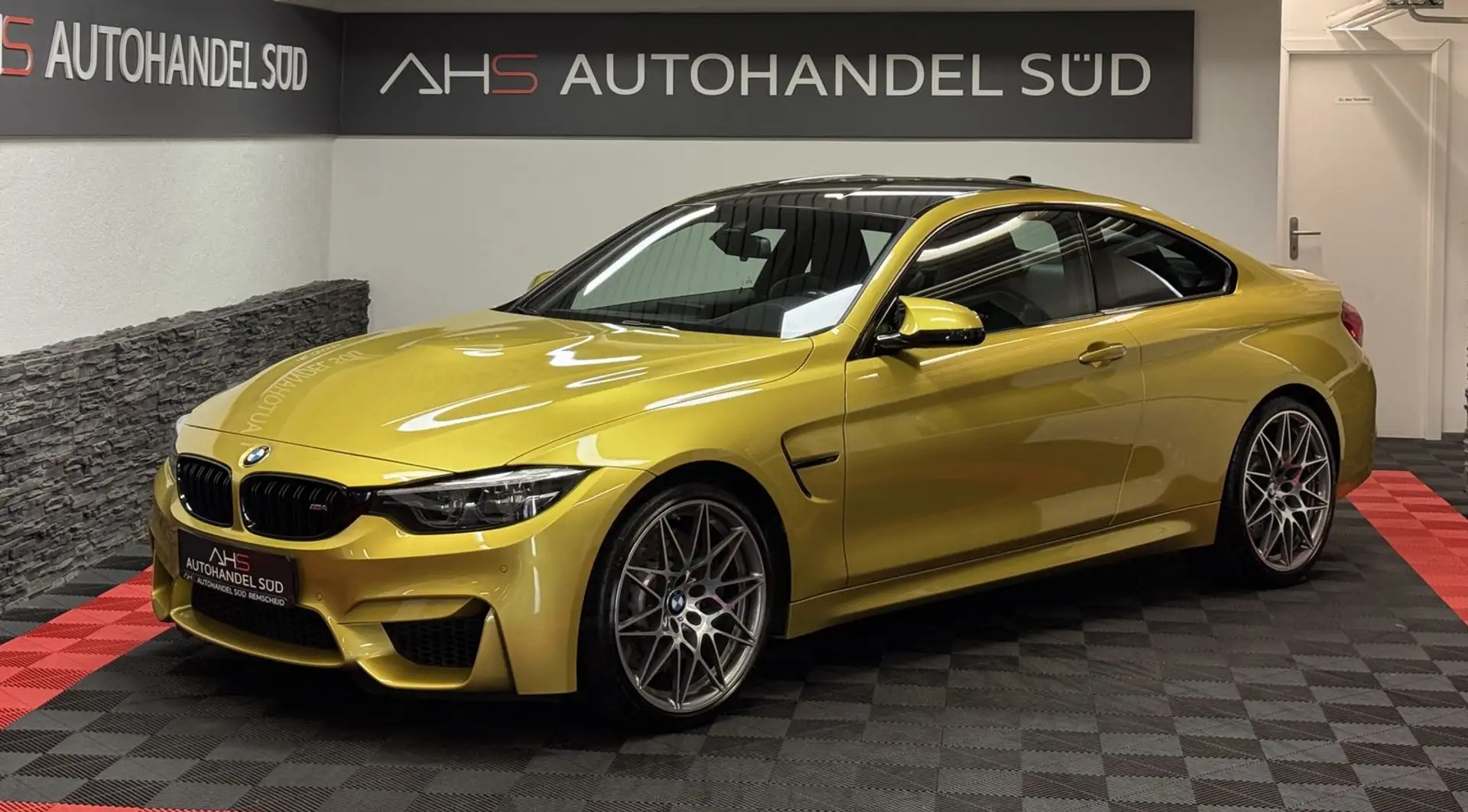 BMW M4 Competition*LCI*NO OPF*HUD*KAMERA* Geel - 1