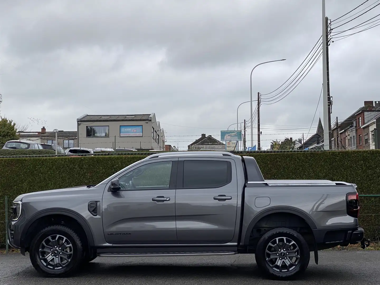 Ford Ranger 2.0 4WD Wildtrak 205 Cv - Full Options - TVAC Grijs - 2