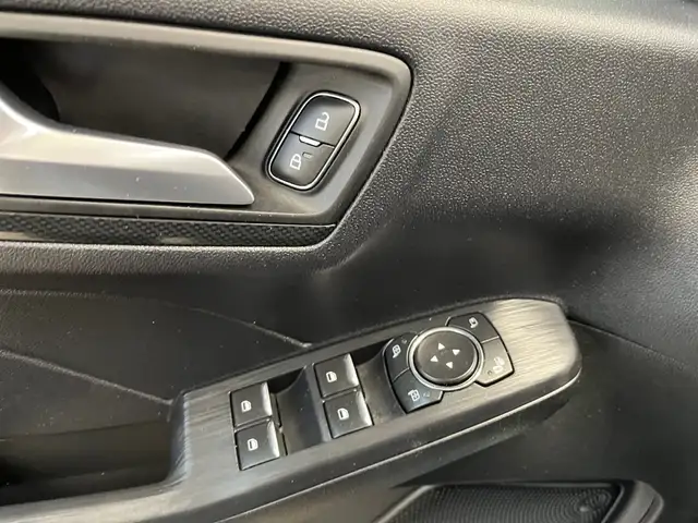 Ford Kuga view 21