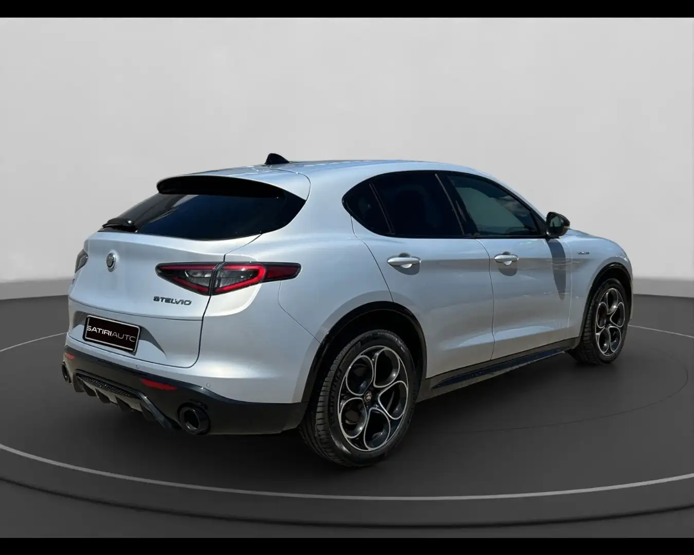 Alfa Romeo Stelvio 2.2 Turbo Veloce Grigio - 2